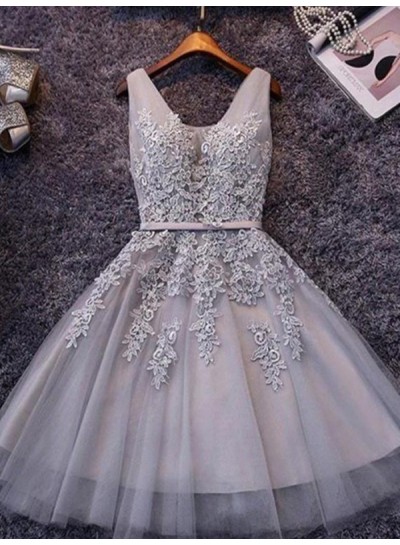 Tulle Sash/Ribbon/Belt Applique Beading V Neck Lace Up Sleeveless Homecoming Dresses