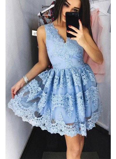 Blue Knee Length V-neck Short Prom Dresses With Appliques