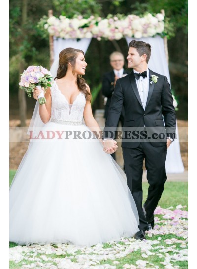 2023 New Arrival Lace Tulle White Sweetheart Ball Gown Backless Wedding Dresses