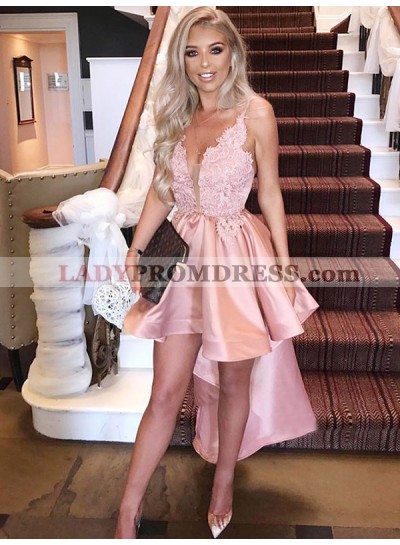 2023 High Low V Neck Spaghetti Straps Sleeveless Applique Pleated Satin Homecoming Dresses