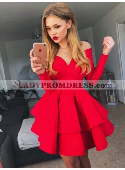 Long Sleeve Sweetheart Off-The-Shoulder Layers Cut Short Mini Homecoming Dresses