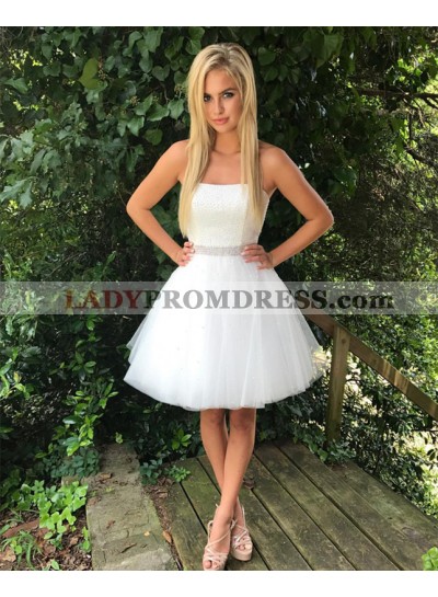 Strapless Sleeveless A Line Tulle Pleated Beading Knee Length Homecoming Dresses