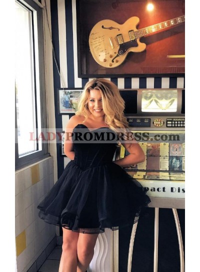 A Line Black Strapless Sweetheart Organza Pleated Sexy Short Homecoming Dresses