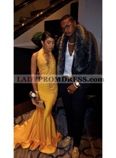 Sexy Mermaid Halter Gold Satin Deep V Neck Ruched Appliques Long Prom Dresses 2023