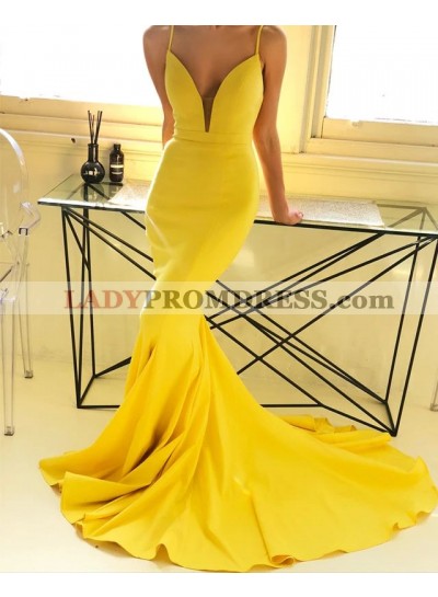 2023 Sexy Mermaid Daffodil Spaghetti Straps Satin Backless Sweetheart Prom Dresses
