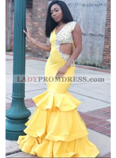 2023 New Arrival Mermaid Satin Yellow Beaded V Neck Hollow Out Prom Dresses