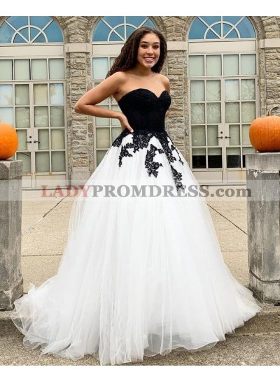 2023 Sweetheart Tulle Black With White Long Ball Gown Prom Dress