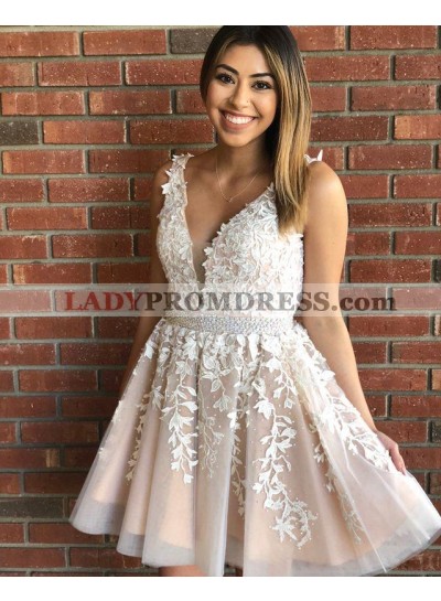 2023 A Line Champagne V Neck Tulle Appliques Short Homecoming Dresses