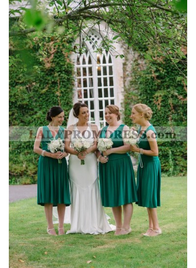 2023 New Arrival A Line V Neck Knee Length Dark Green Short Bridesmaid Dresses / Gowns
