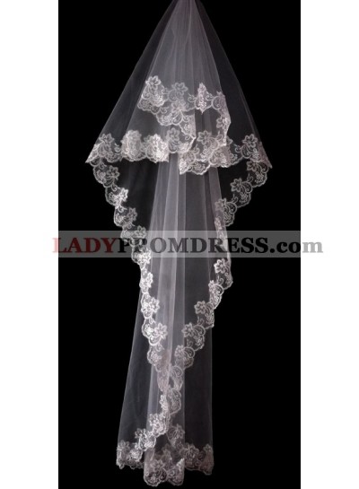Gorgeous Wedding Veil With Embroidery