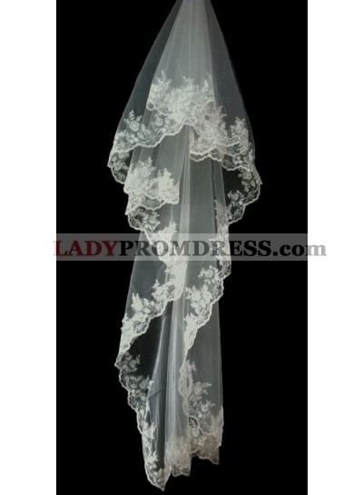 Very Beautiful Wedding Veil With Embroidery