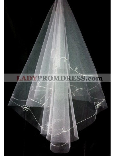 Very Delicate Wedding Veil With Embroidery