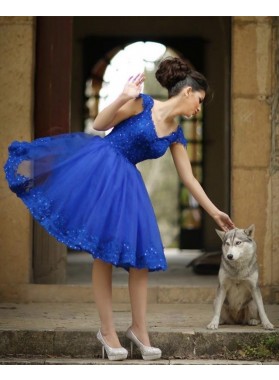 2022 A Line Knee Length Royal Blue Sweetheart Capped Sleeves Short Lace Homecoming Dresses
