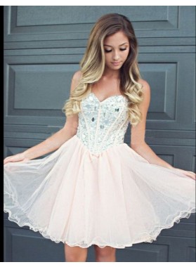 A-line Sweetheart Beading Pearl Pink Short Homecoming Dress