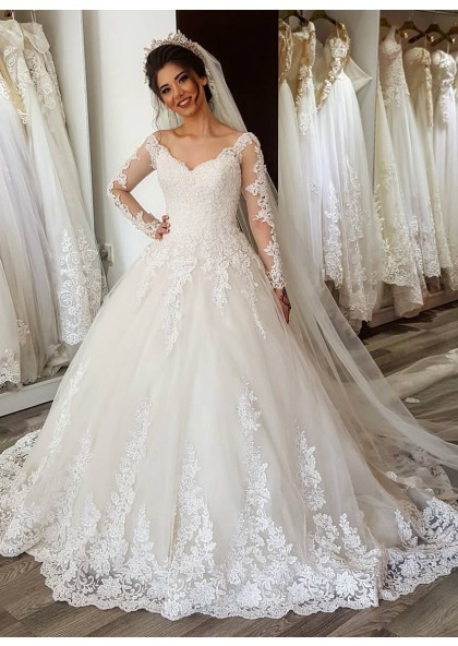 long lace wedding dress